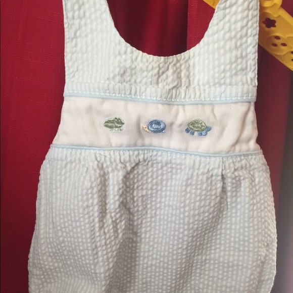 S🔴LD Seersucker Le Top: Bubble Romper - Picture 4 of 8